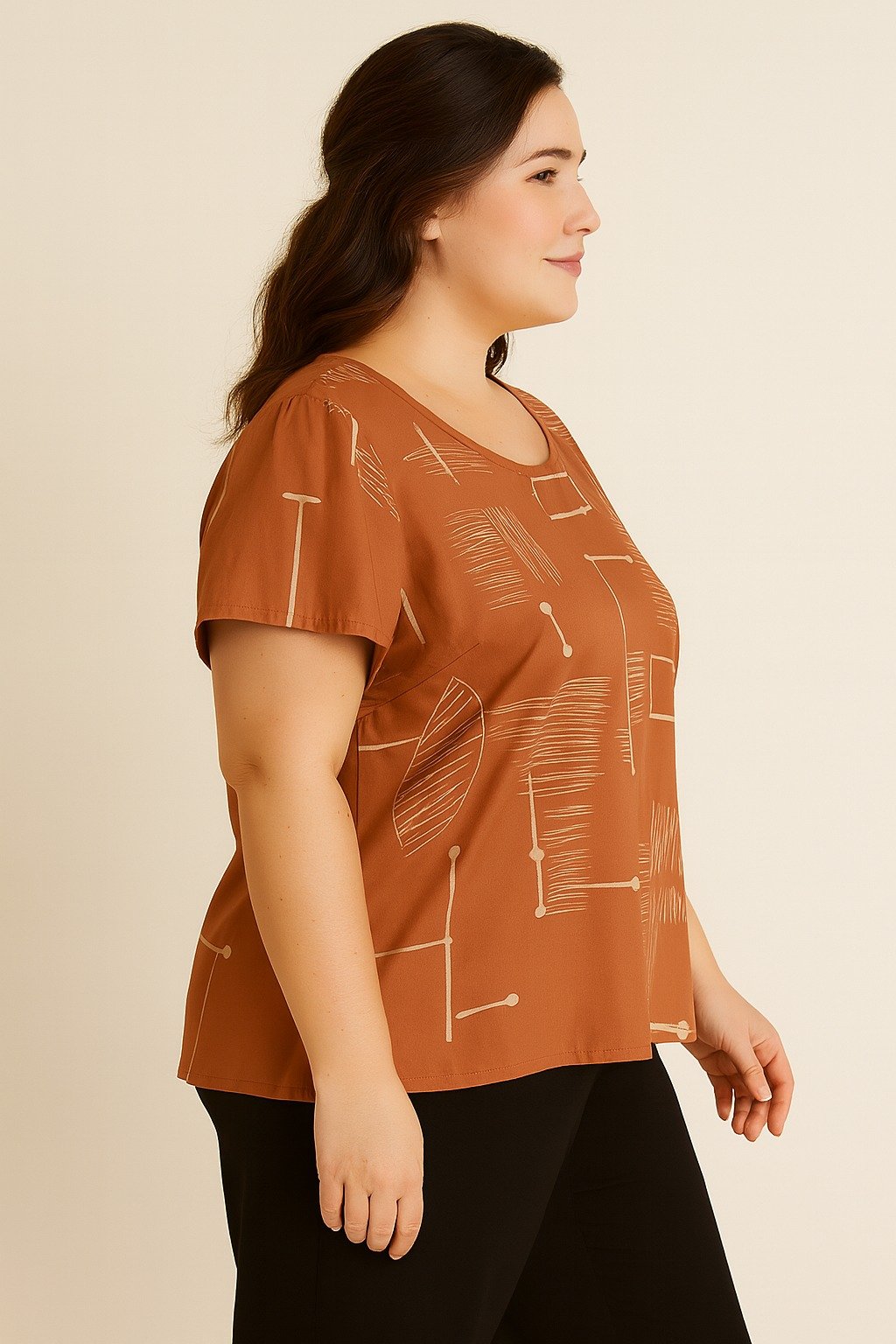 blusa-forma-geometrica-lateral